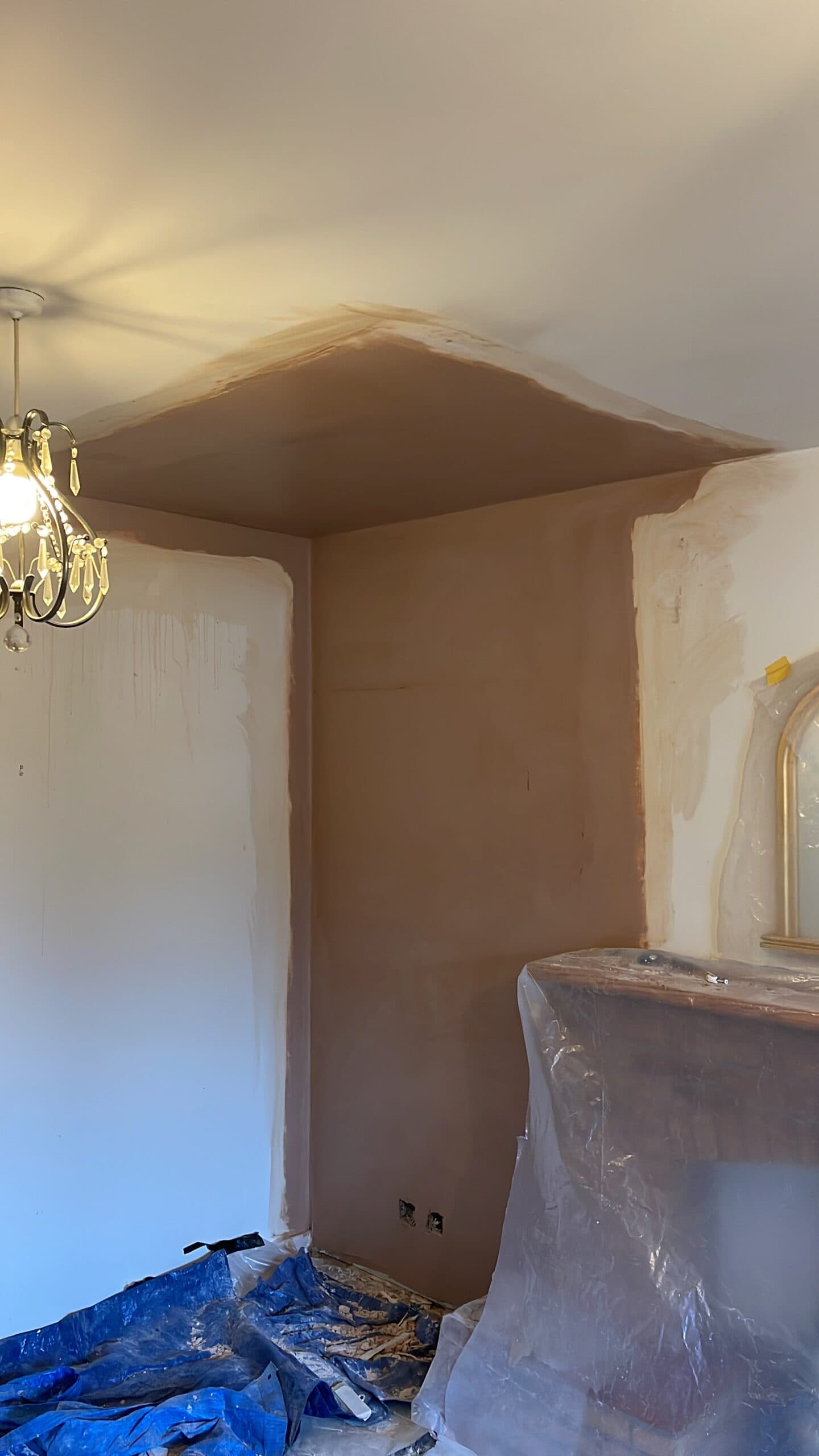 Crack repair on wall and ceiling in Norfolk – before and after plaster repair